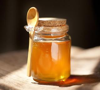 Μπορεί το μέλι να δοθεί σε μια θηλάζουσα μητέρα; Θα μάθουμε!